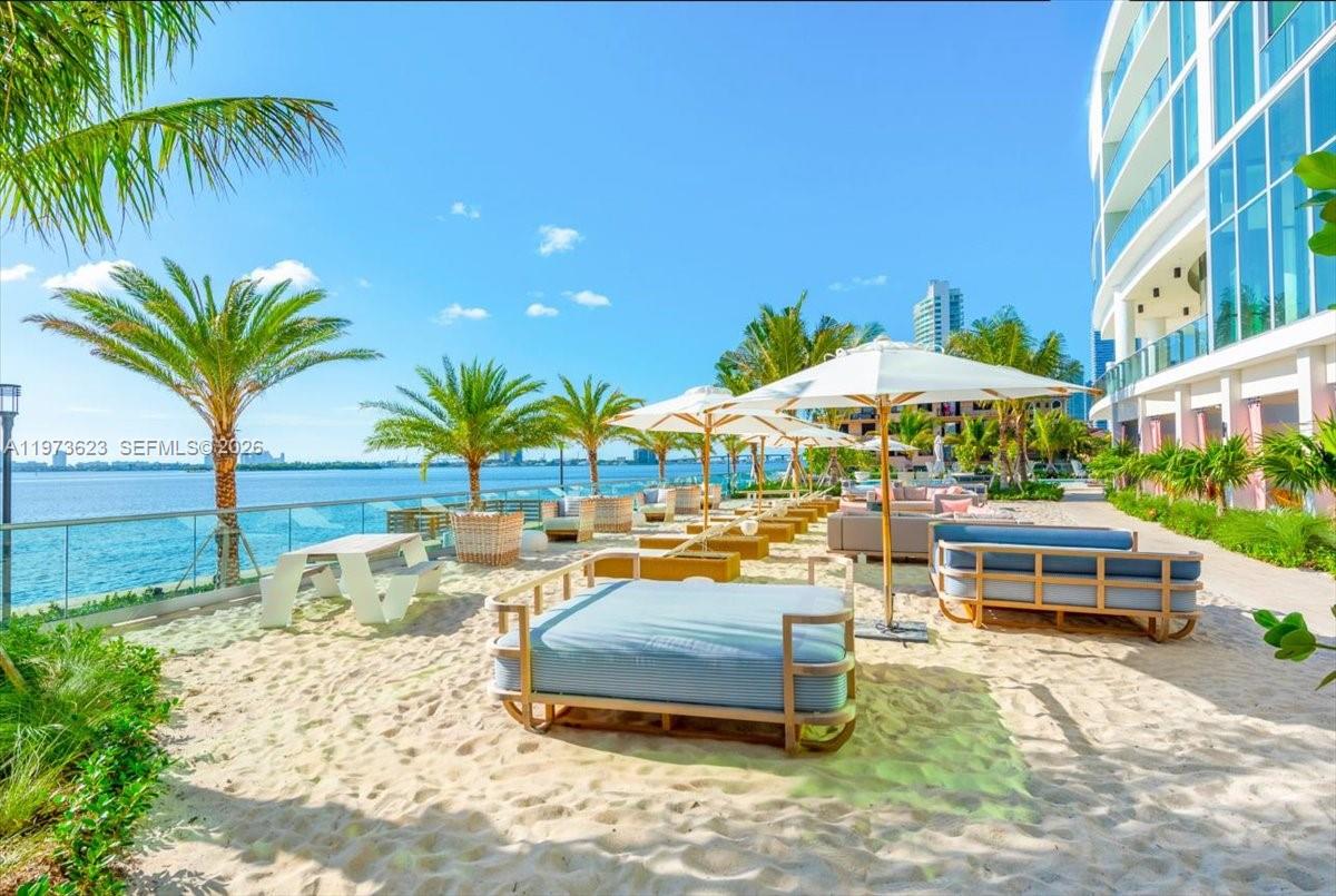 2900 NE 7th Ave #3004, Miami FL 33137