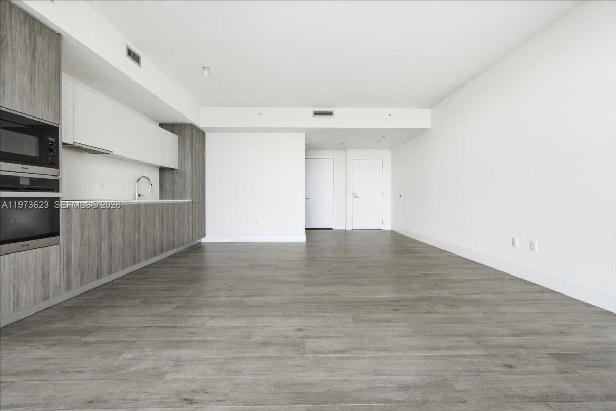 2900 NE 7th Ave #3004, Miami FL 33137