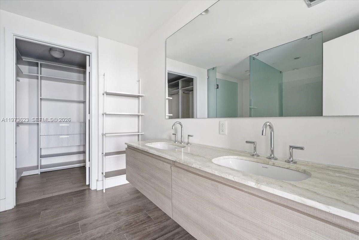 2900 NE 7th Ave #3004, Miami FL 33137