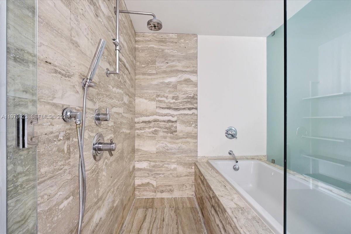 2900 NE 7th Ave #3004, Miami FL 33137
