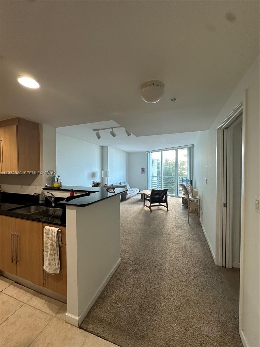 335 S Biscayne Blvd #1002, Miami FL 33131