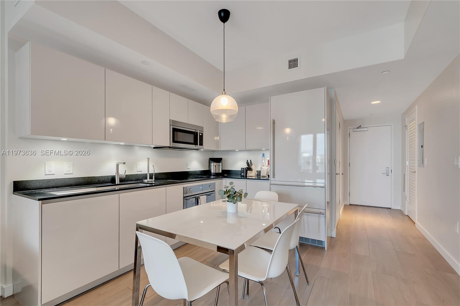 1010 Brickell Ave #3510, Miami FL 33131