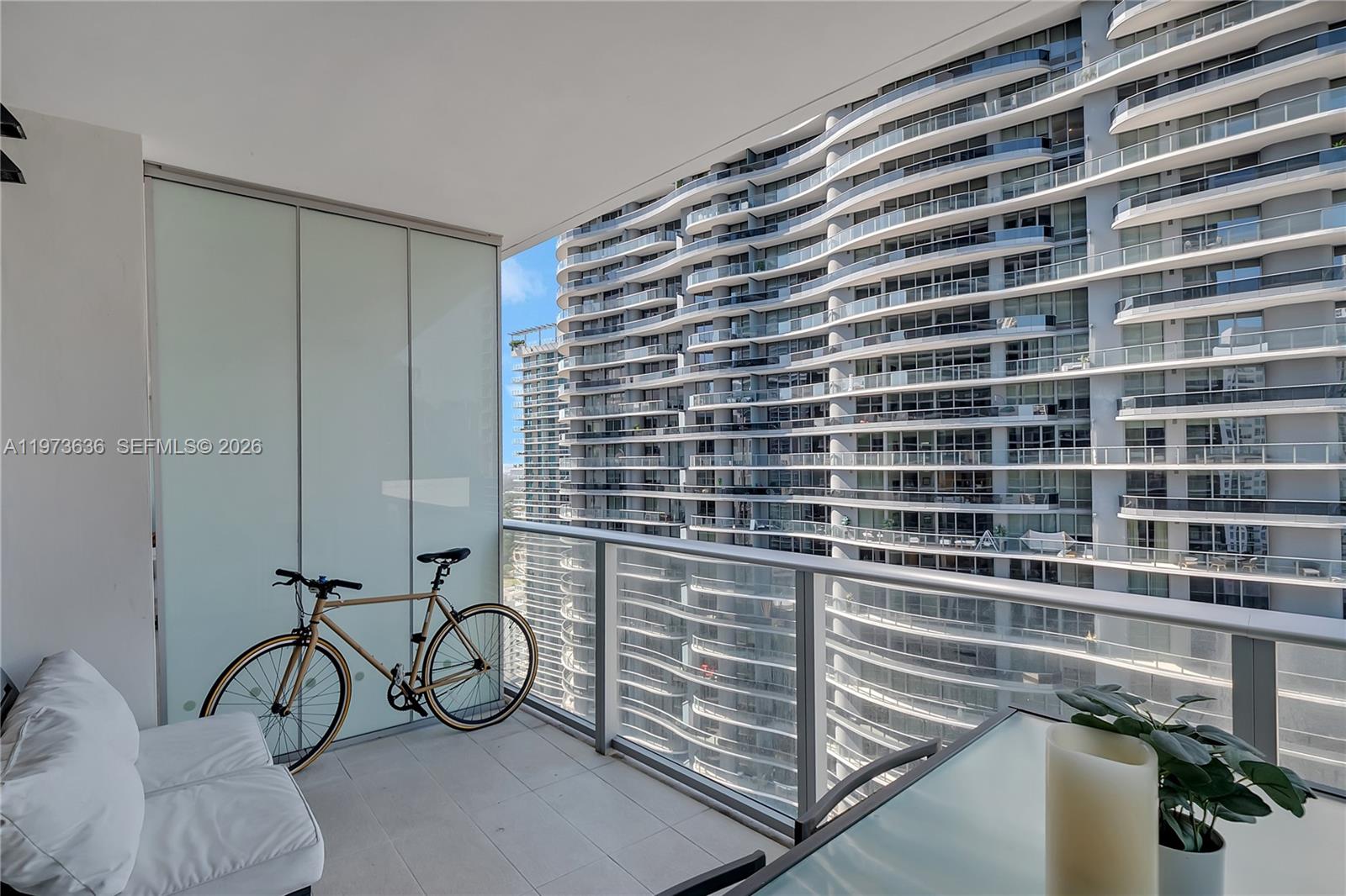 1010 Brickell Ave #3510, Miami FL 33131