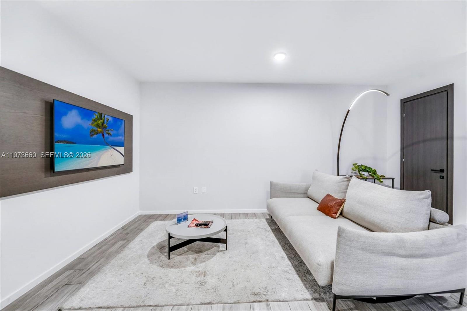 398 NE 5th St #1515, Miami FL 33132