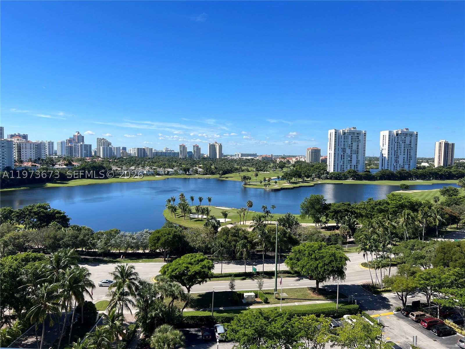 3731 N Country Club Dr #1424, Aventura FL 33180