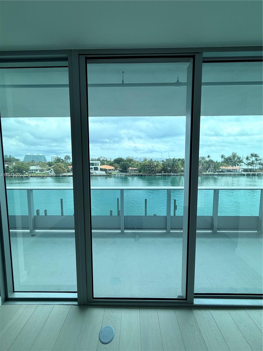 9221 E Bay Harbor Dr #307, Bay Harbor Islands FL 33154