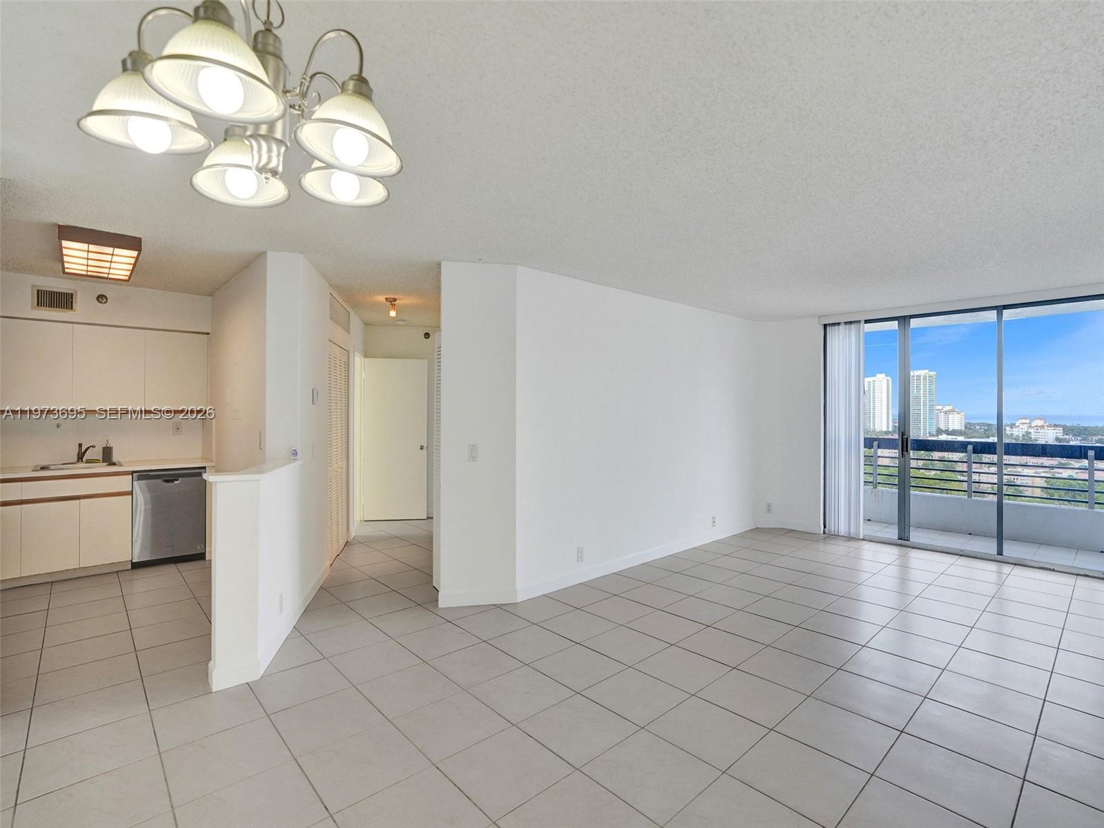 3400 192nd ST #1811, Aventura FL 33180