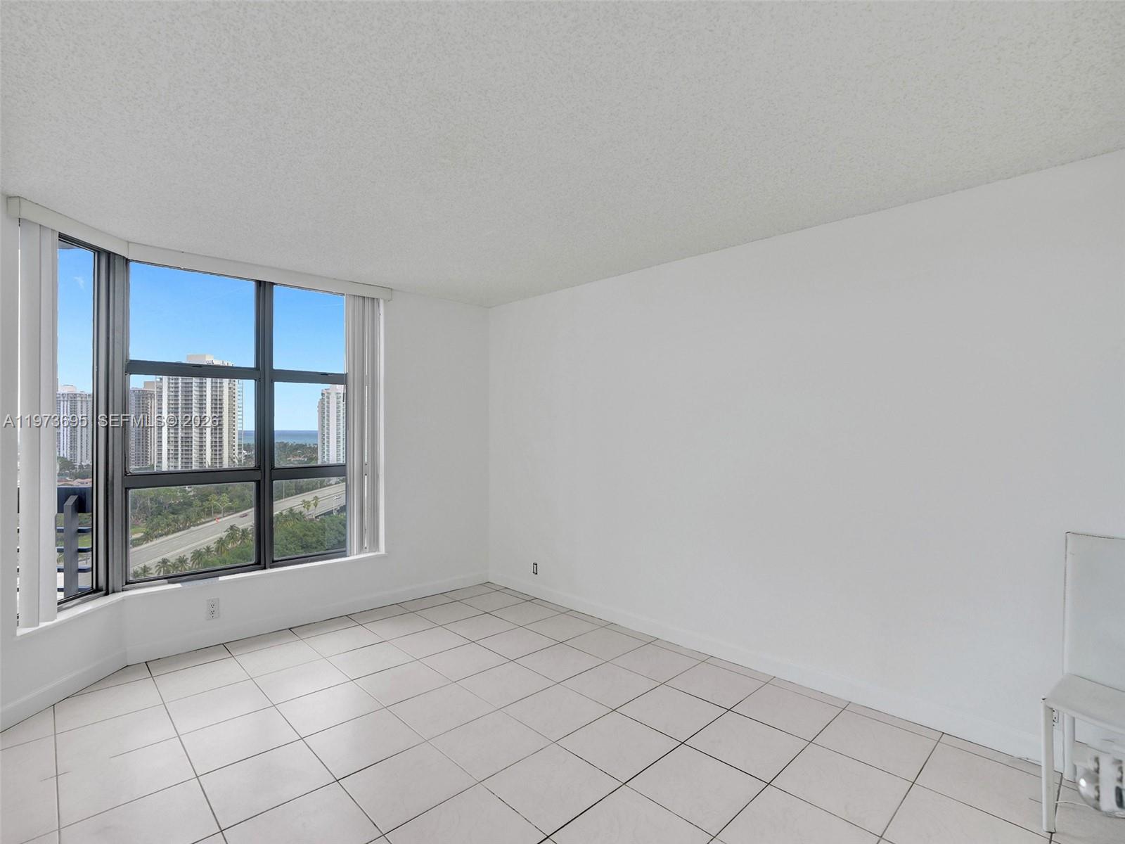 3400 192nd ST #1811, Aventura FL 33180