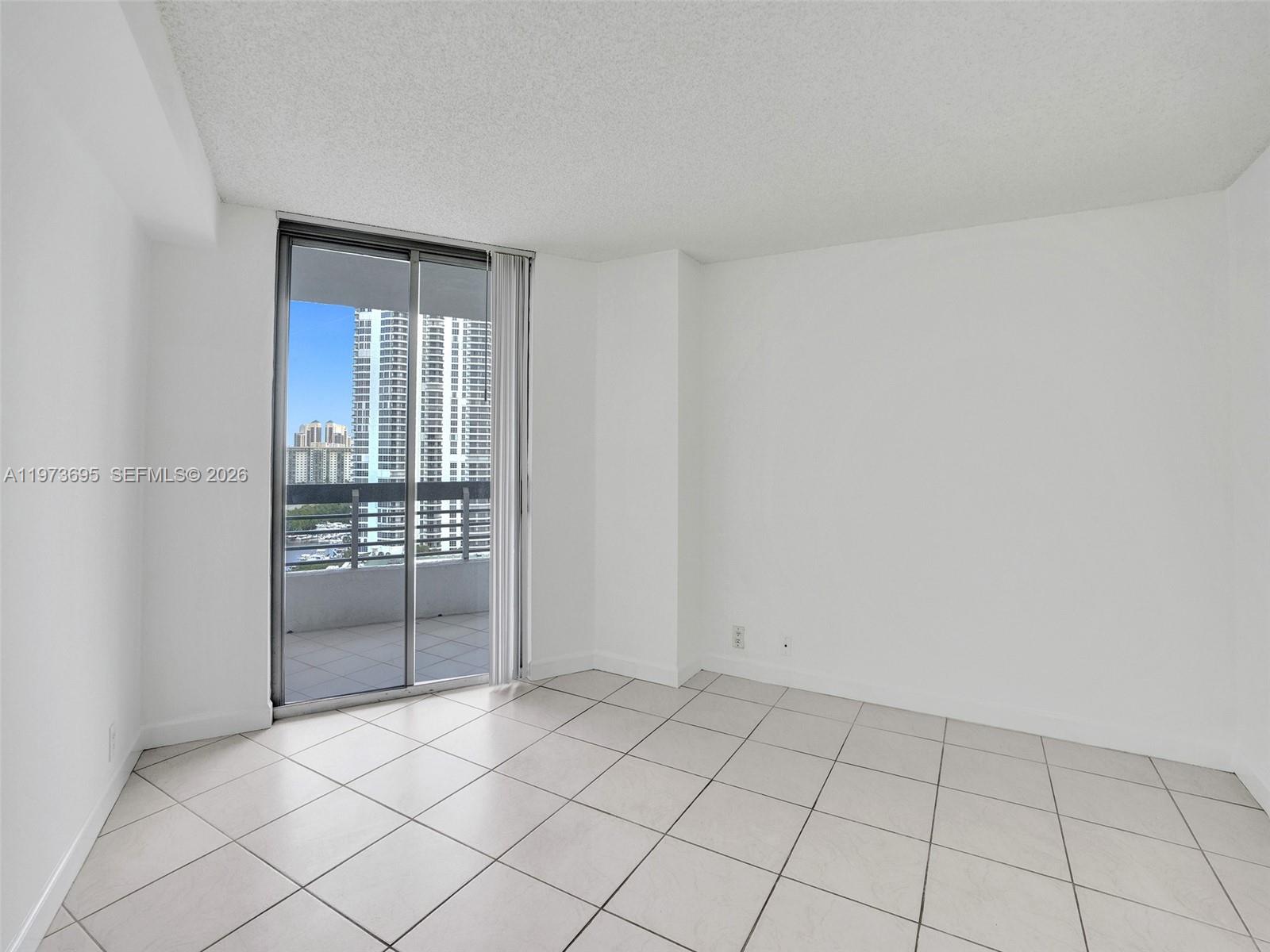 3400 192nd ST #1811, Aventura FL 33180