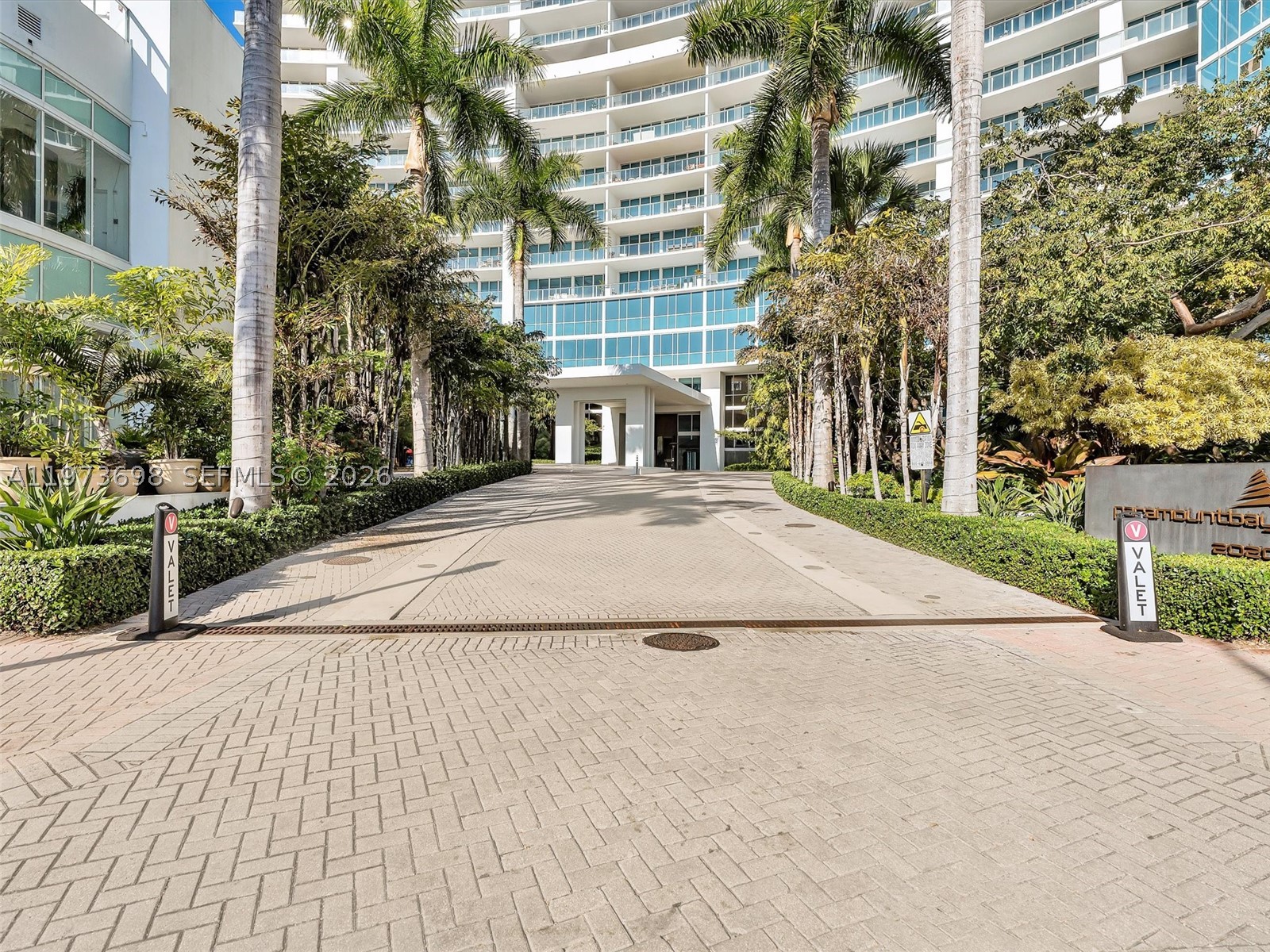 2020 N Bayshore Dr #3303, Miami FL 33137