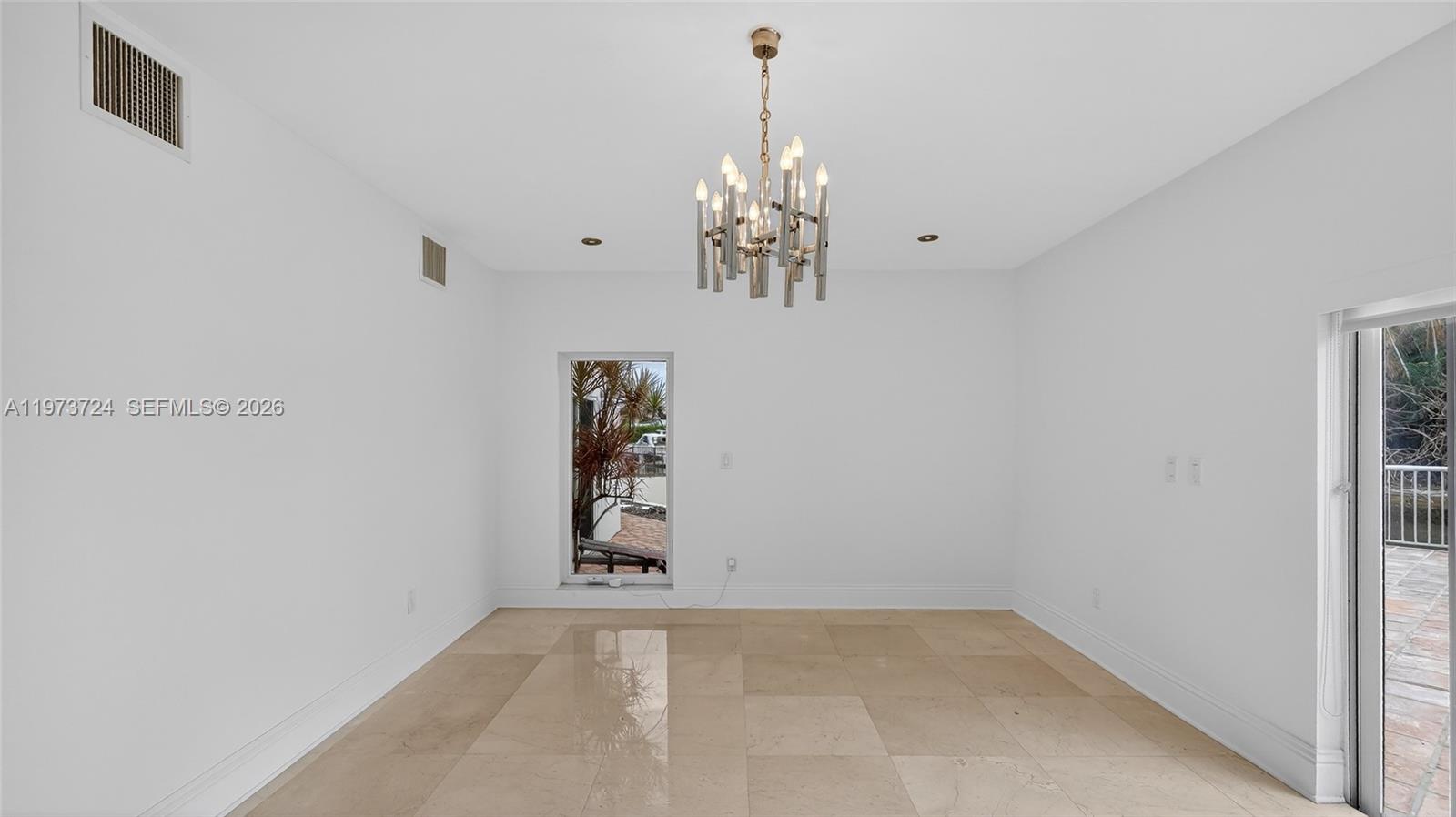 3226 NE 168th St, North Miami Beach FL 33160