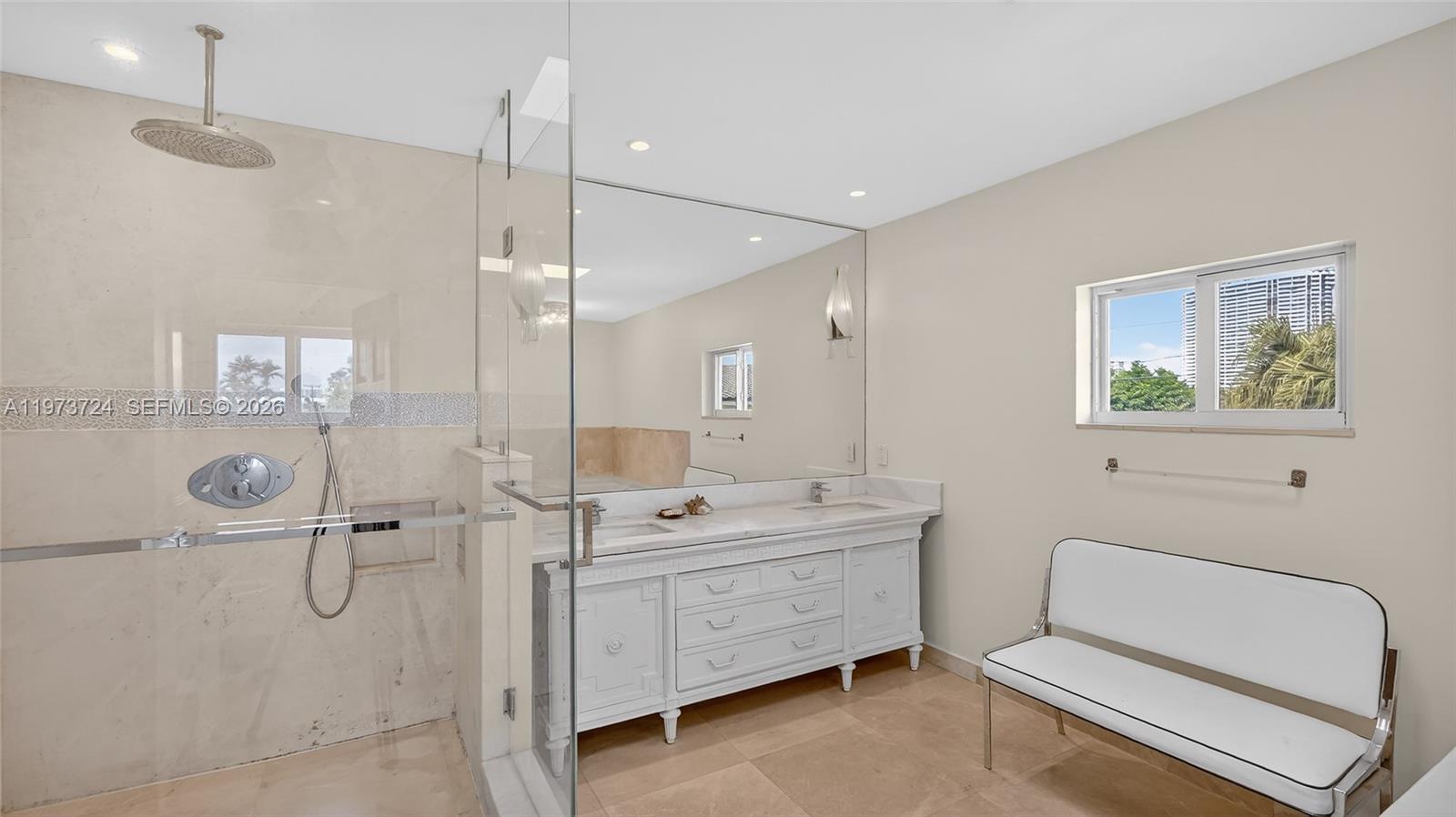 3226 NE 168th St, North Miami Beach FL 33160