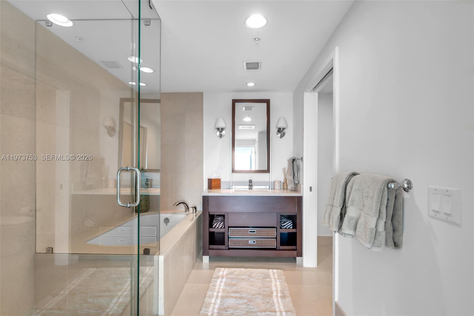 6899 E Collins Ave #802, Miami Beach FL 33141