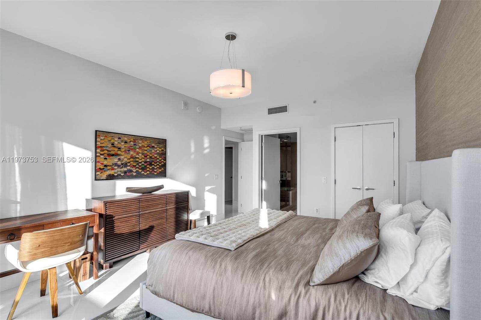 6899 E Collins Ave #802, Miami Beach FL 33141