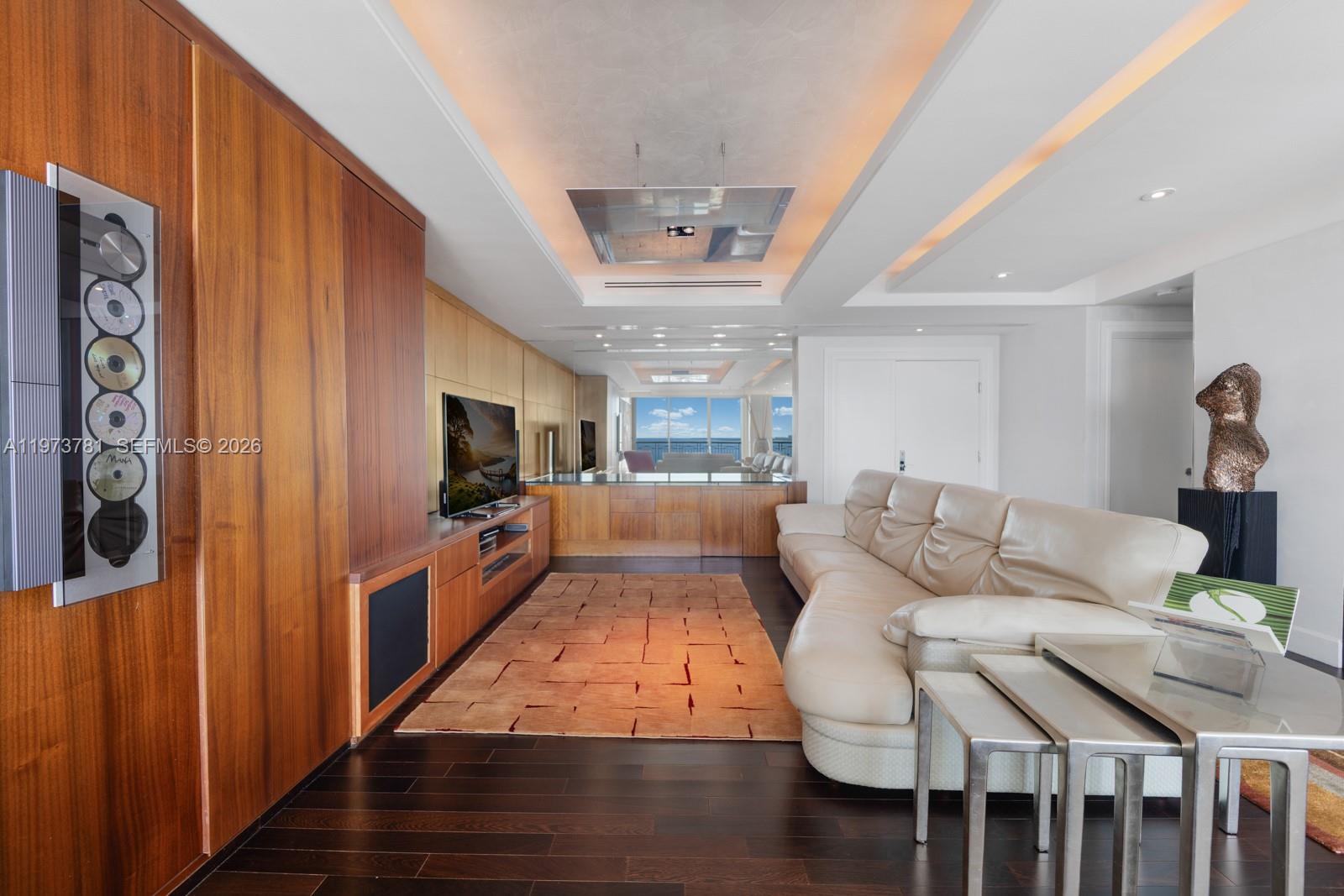 3400 SW 27th Ave #2102, Miami FL 33133