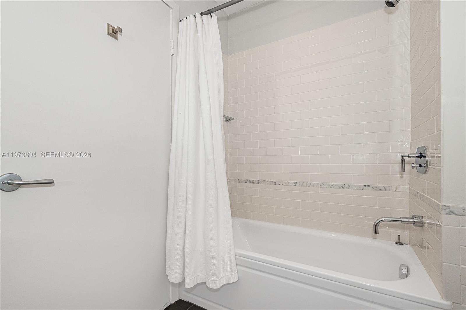 6101 Aqua Ave #702, Miami Beach FL 33141