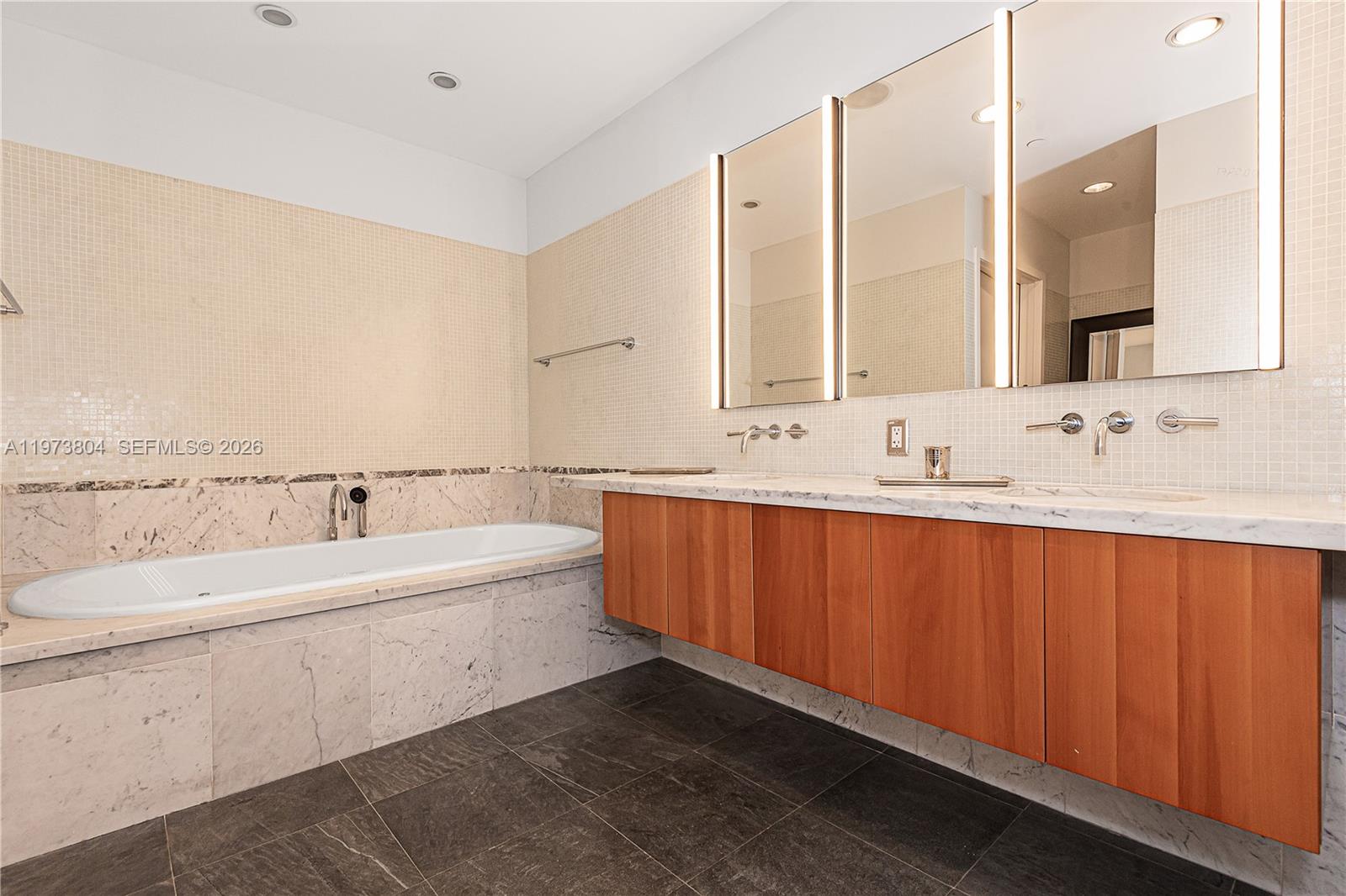 6101 Aqua Ave #702, Miami Beach FL 33141