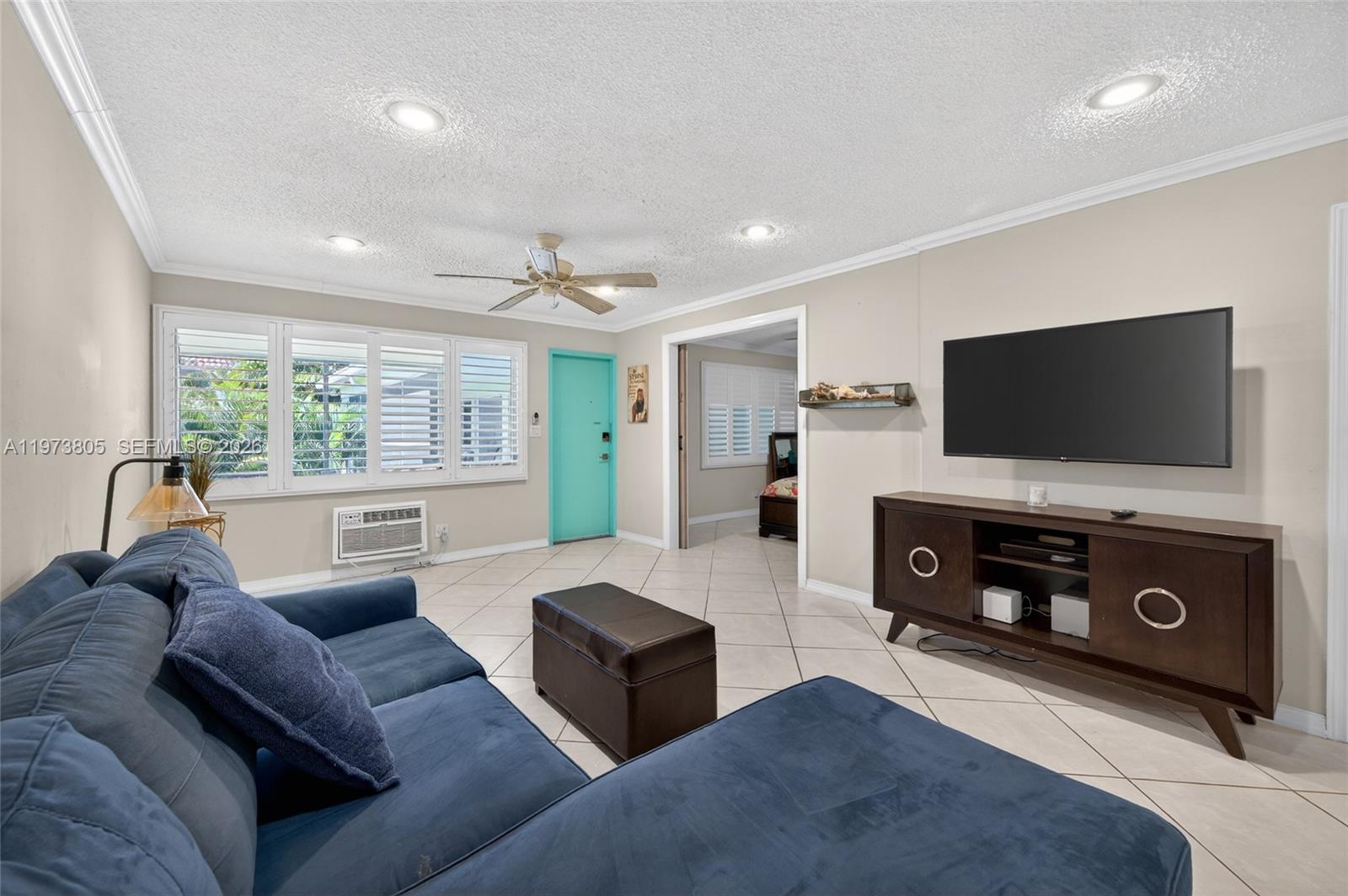 1308 Bayview Dr #2B, Fort Lauderdale FL 33304