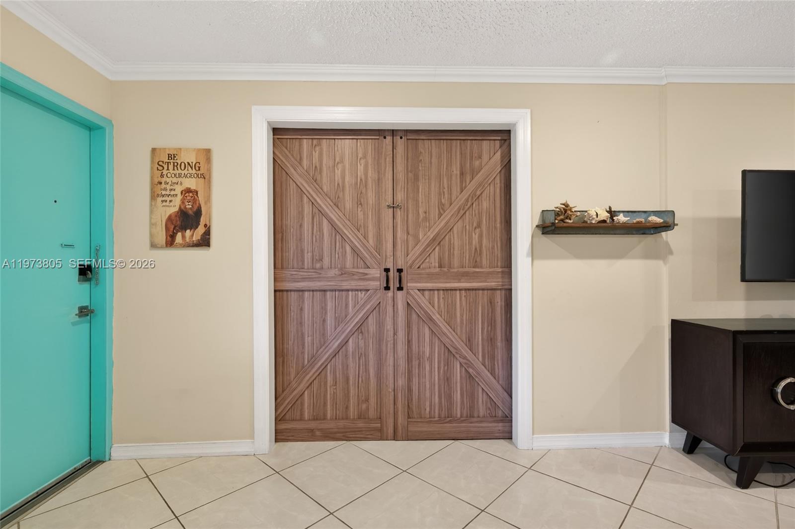 1308 Bayview Dr #2B, Fort Lauderdale FL 33304