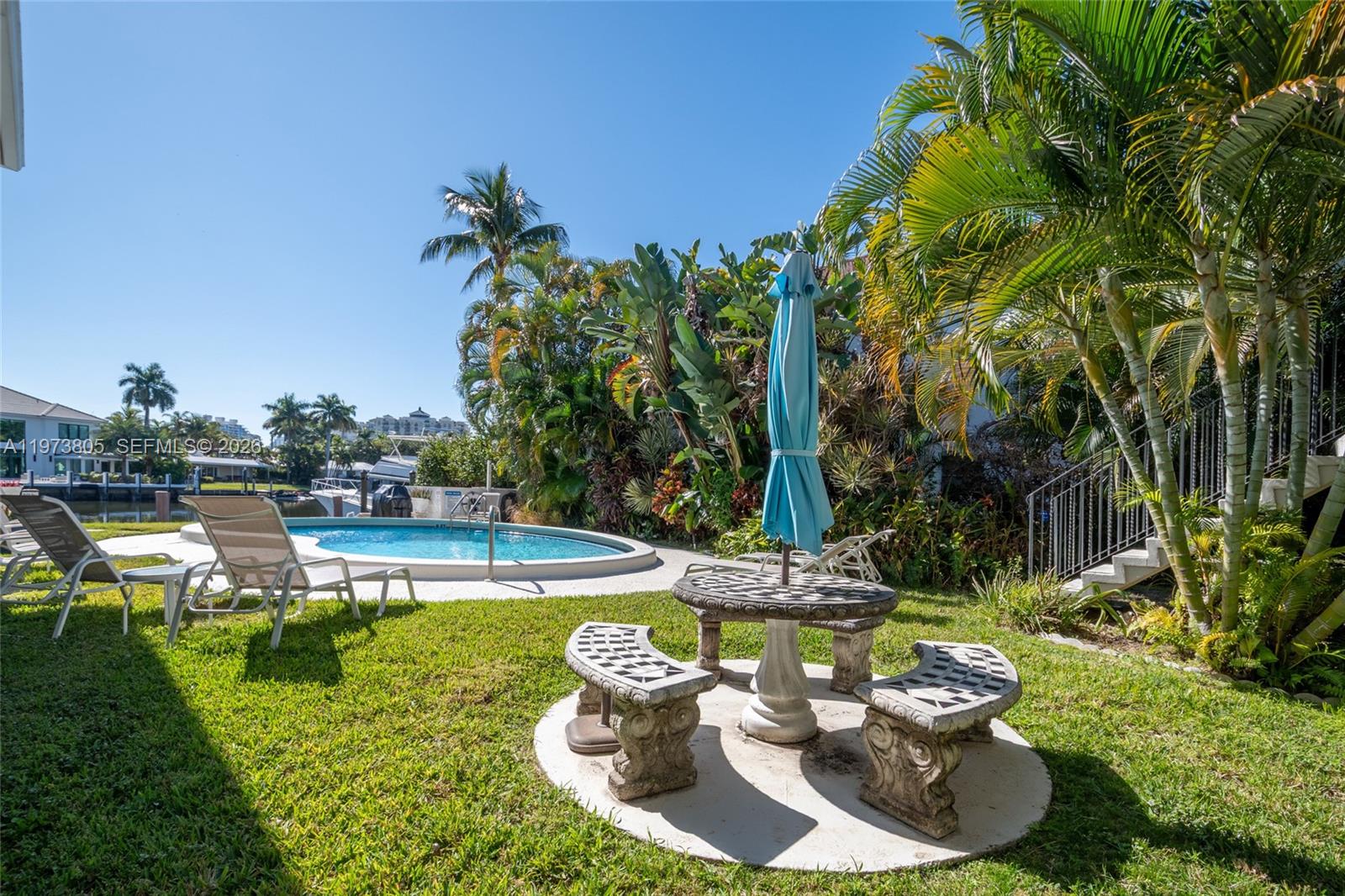 1308 Bayview Dr #2B, Fort Lauderdale FL 33304