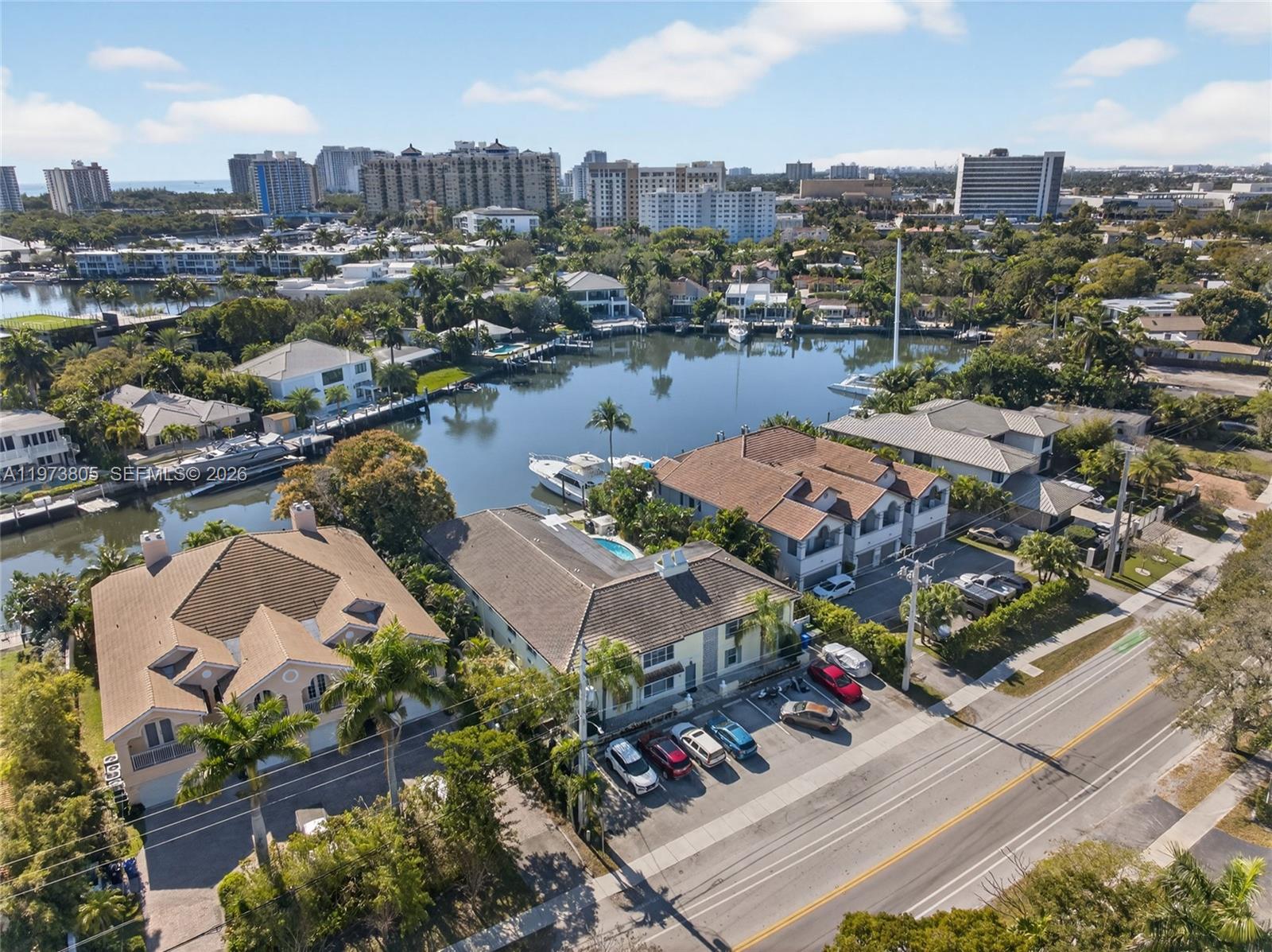 1308 Bayview Dr #2B, Fort Lauderdale FL 33304