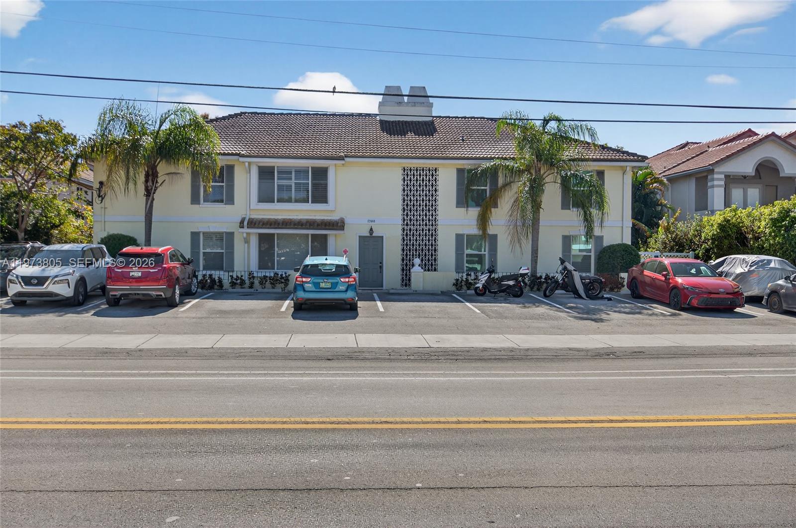 1308 Bayview Dr #2B, Fort Lauderdale FL 33304