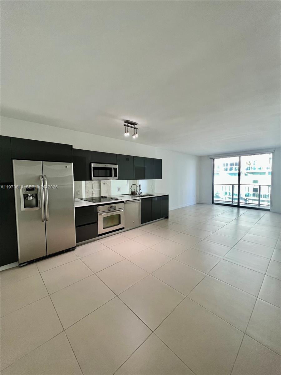 31 SE 6th St #1604, Miami FL 33131