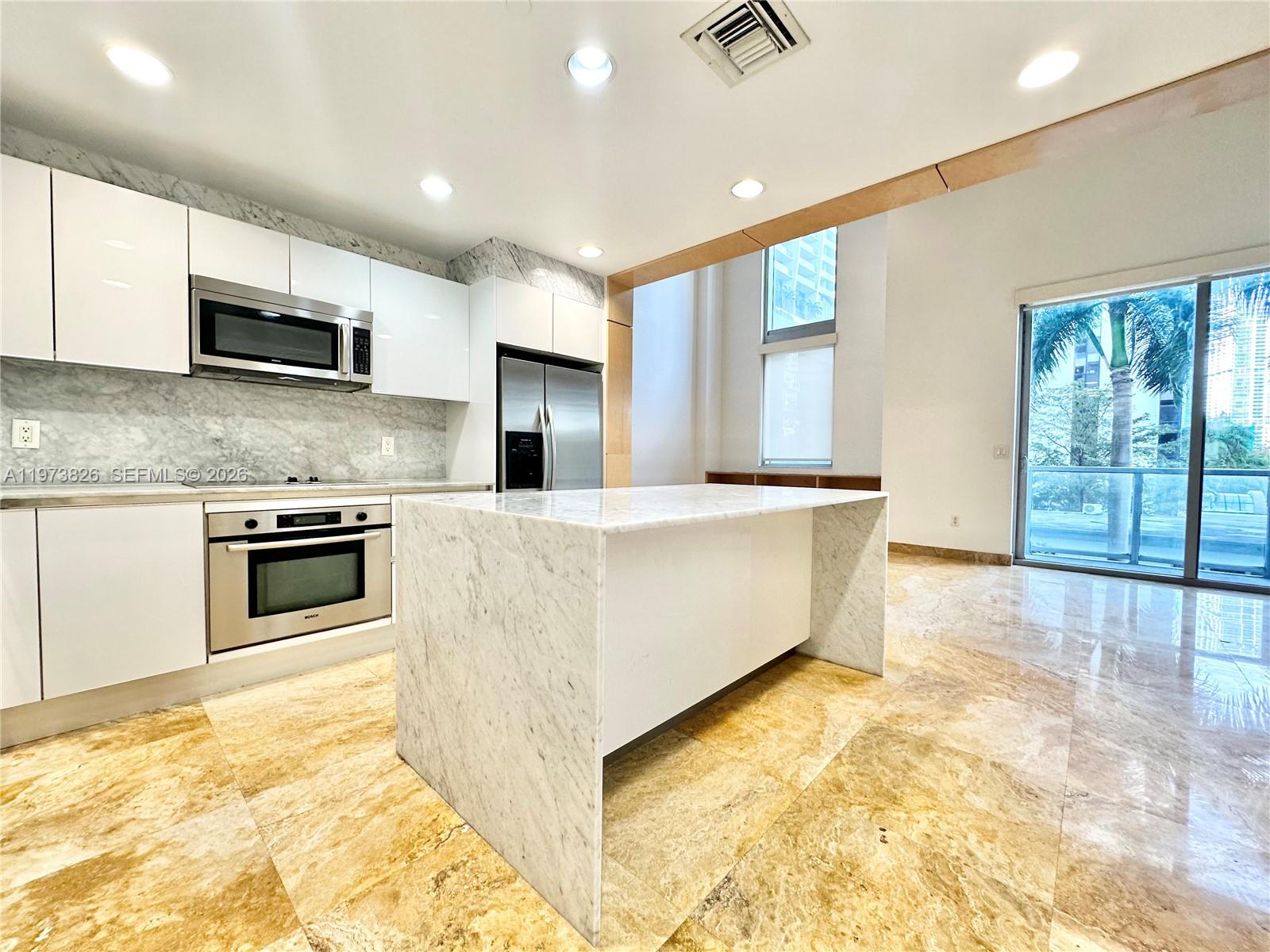 1060 Brickell Ave #201, Miami FL 33131