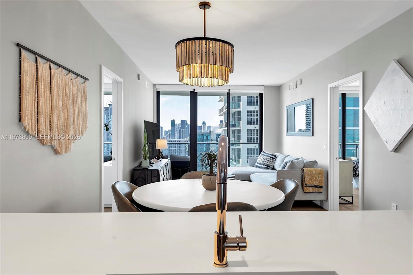 121 NE 34th St #2502, Miami FL 33137