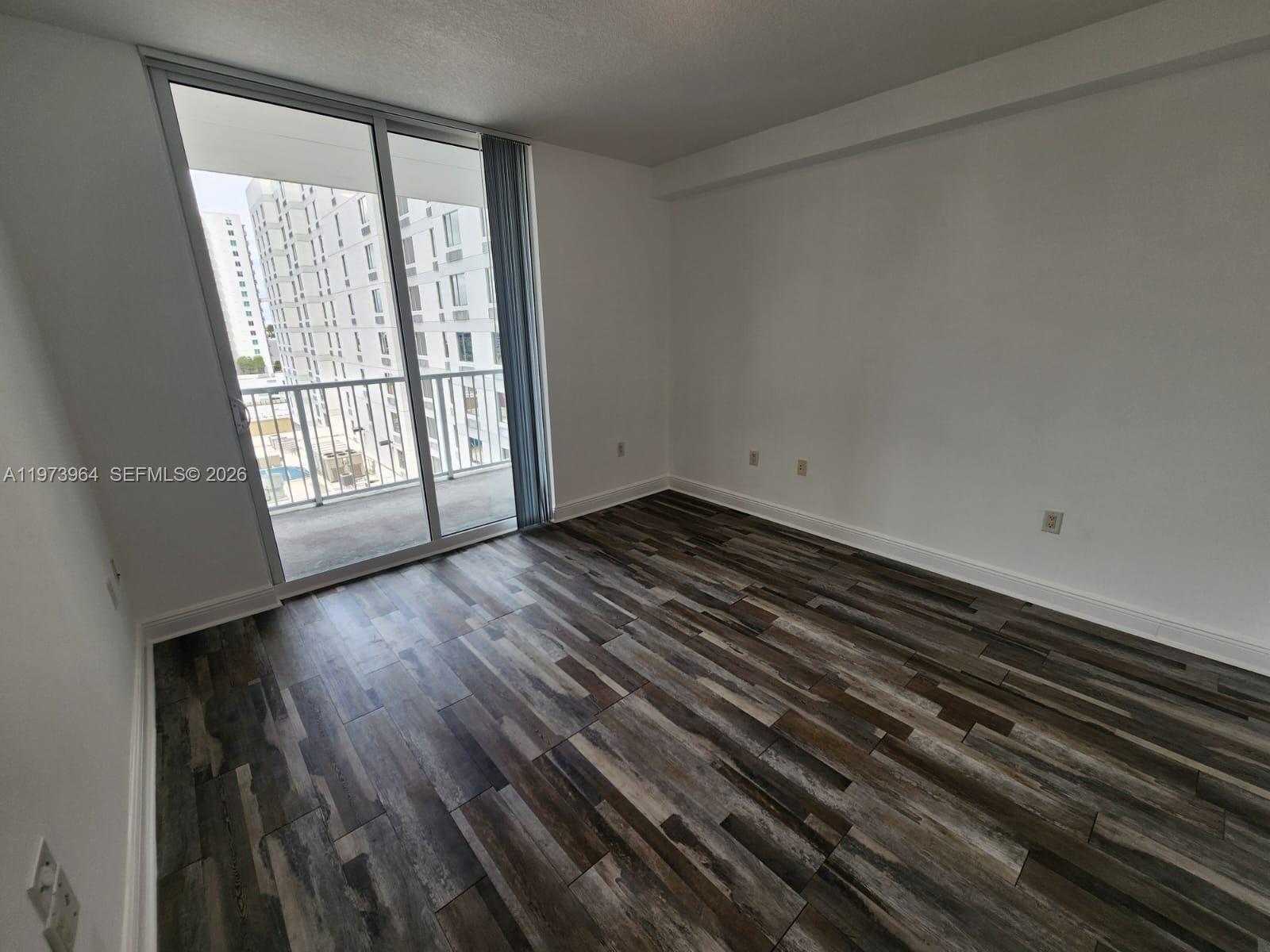 1250 S Miami Ave #909, Miami FL 33130