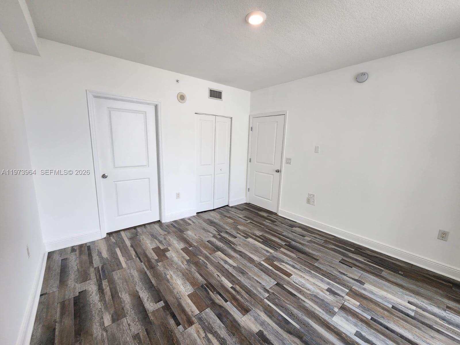 1250 S Miami Ave #909, Miami FL 33130