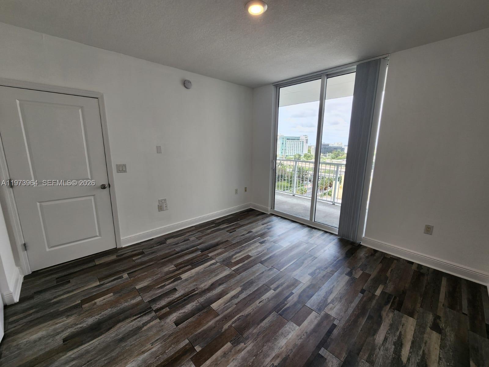 1250 S Miami Ave #909, Miami FL 33130