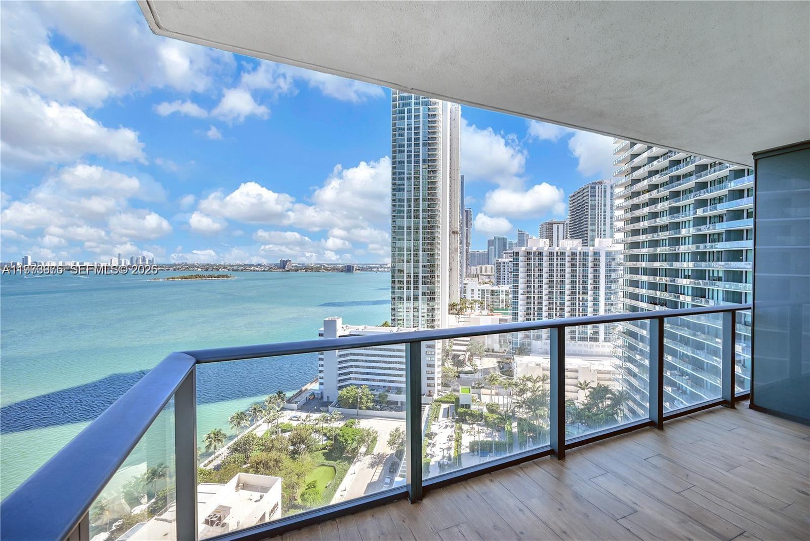 650 NE 32nd St #2007, Miami FL 33137