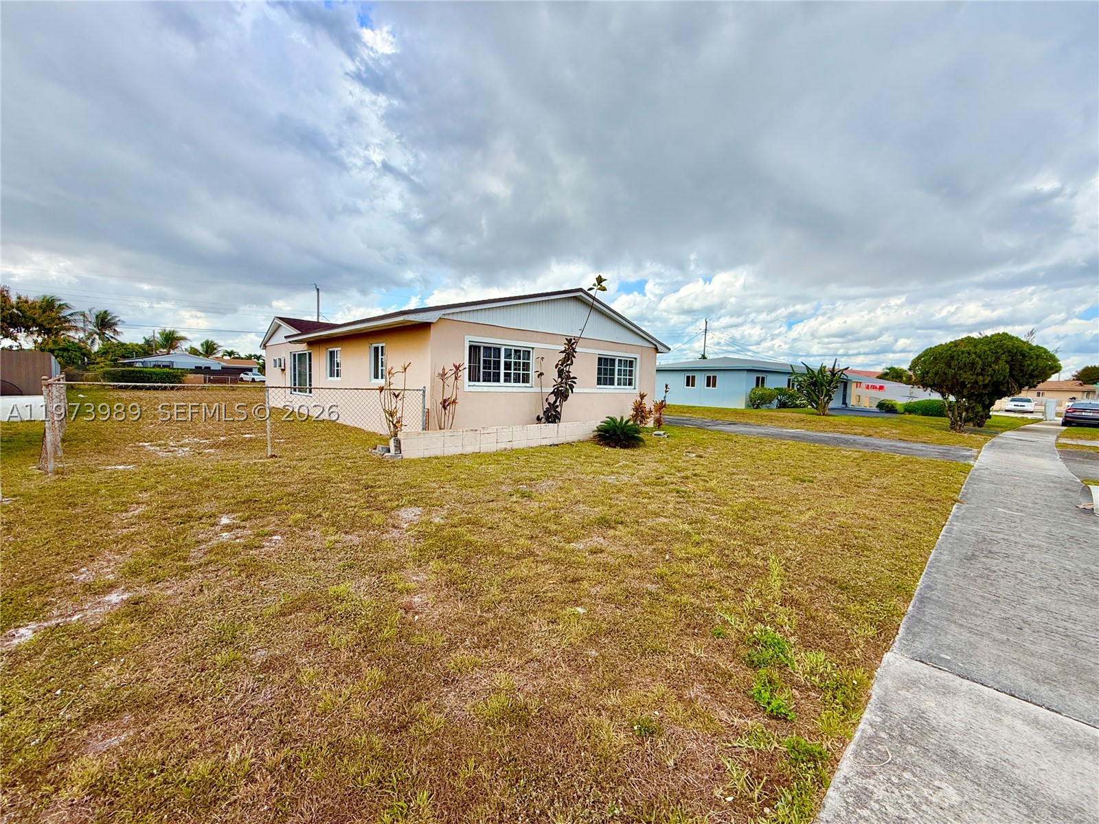 18440 NW 28th Pl, Miami Gardens FL 33056