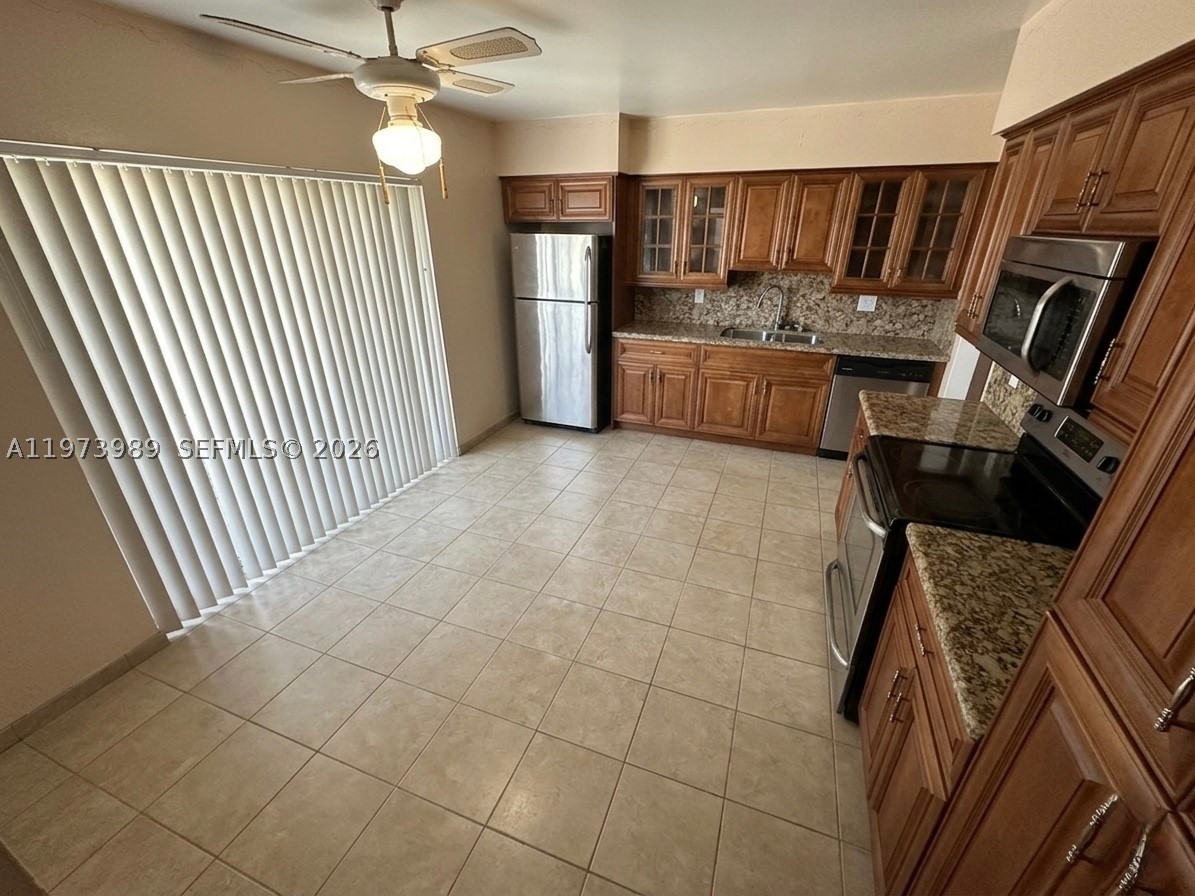 18440 NW 28th Pl, Miami Gardens FL 33056