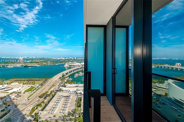 398 NE 5th St #2802, Miami FL 33132