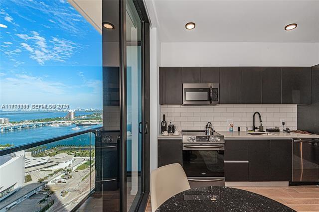 398 NE 5th St #2802, Miami FL 33132