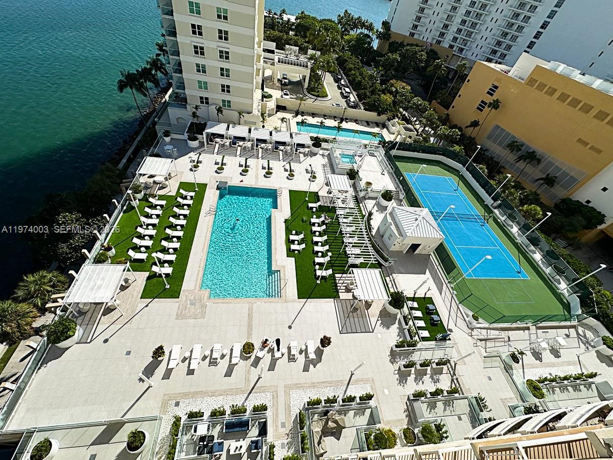 770 NE Claughton Island Dr #1613, Miami FL 33131