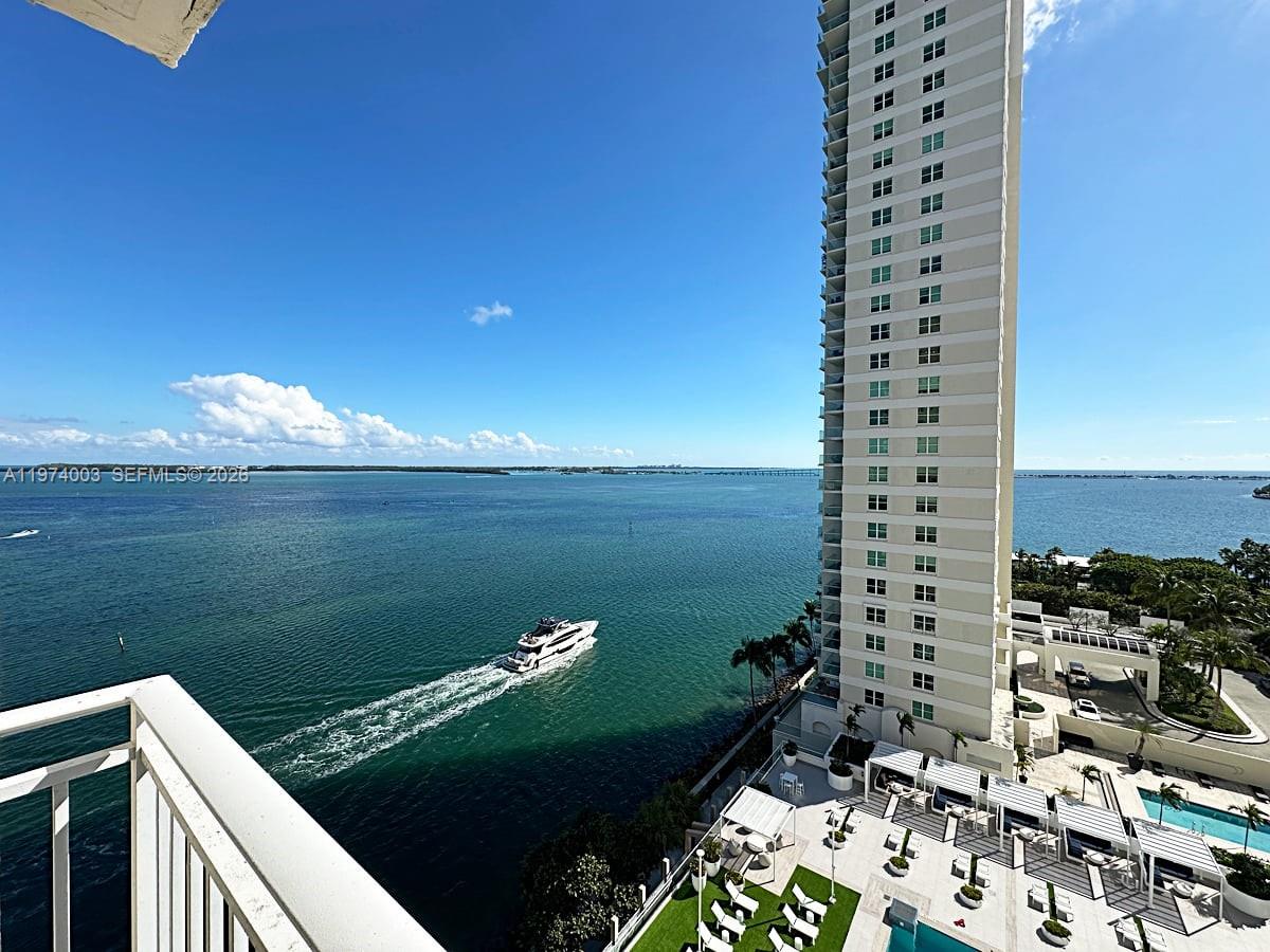 770 NE Claughton Island Dr #1613, Miami FL 33131
