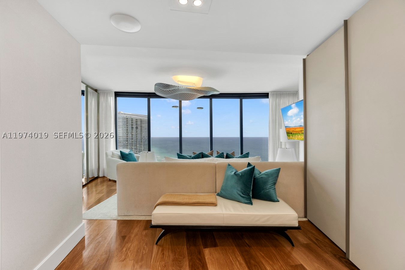 18555 Collins Ave #4605, Sunny Isles Beach FL 33160