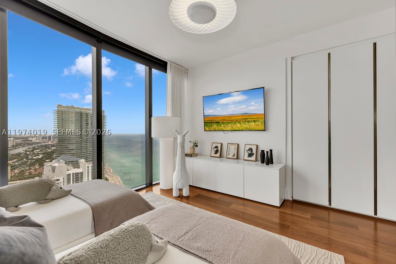 18555 Collins Ave #4605, Sunny Isles Beach FL 33160