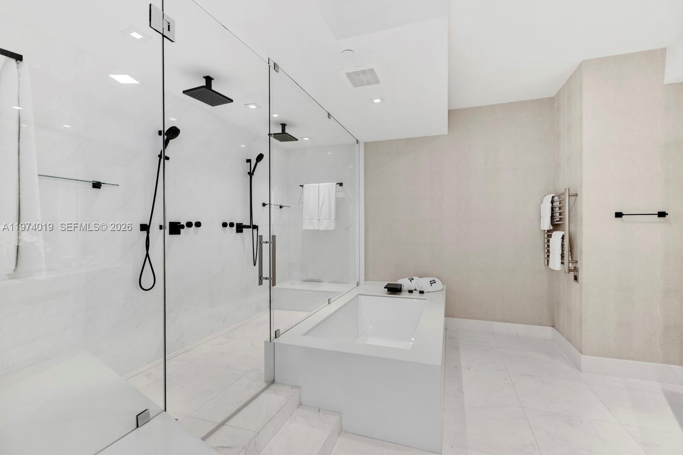18555 Collins Ave #4605, Sunny Isles Beach FL 33160