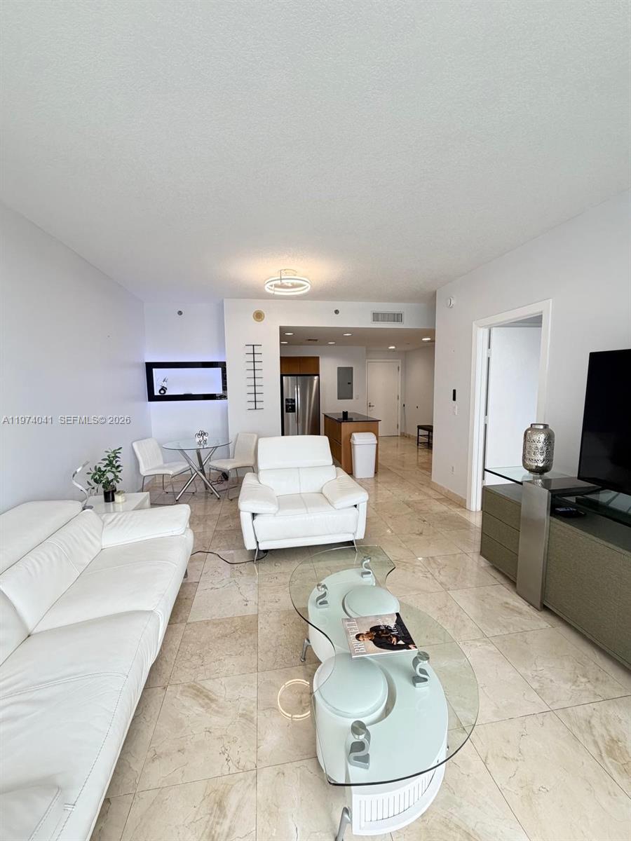 1050 Brickell Ave #1904, Miami FL 33131