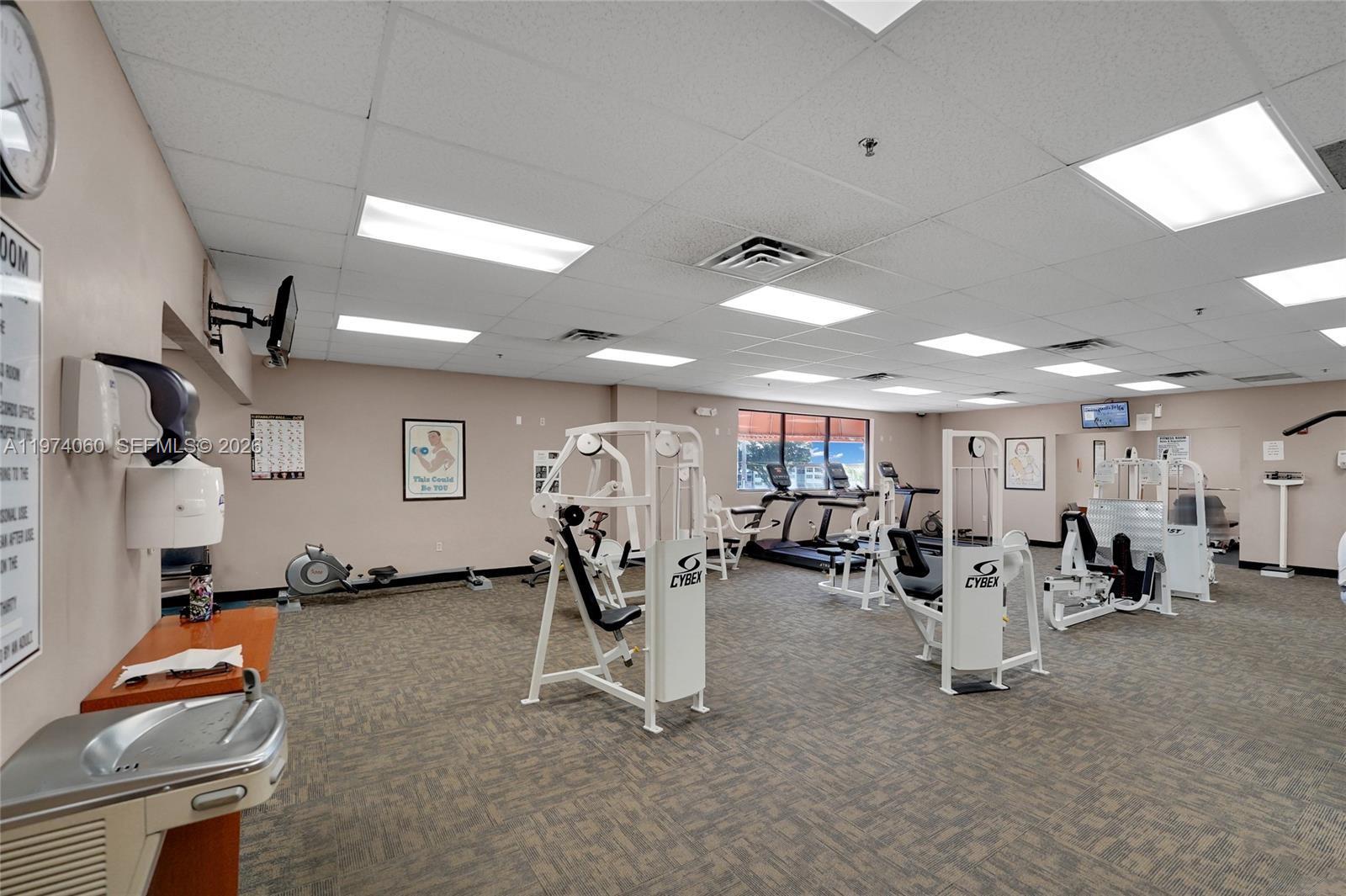 811 S Hollybrook Dr #208, Pembroke Pines FL 33025