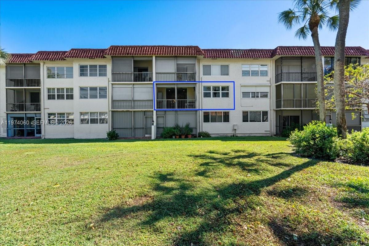 811 S Hollybrook Dr #208, Pembroke Pines FL 33025