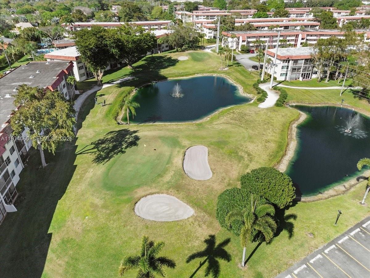 811 S Hollybrook Dr #208, Pembroke Pines FL 33025