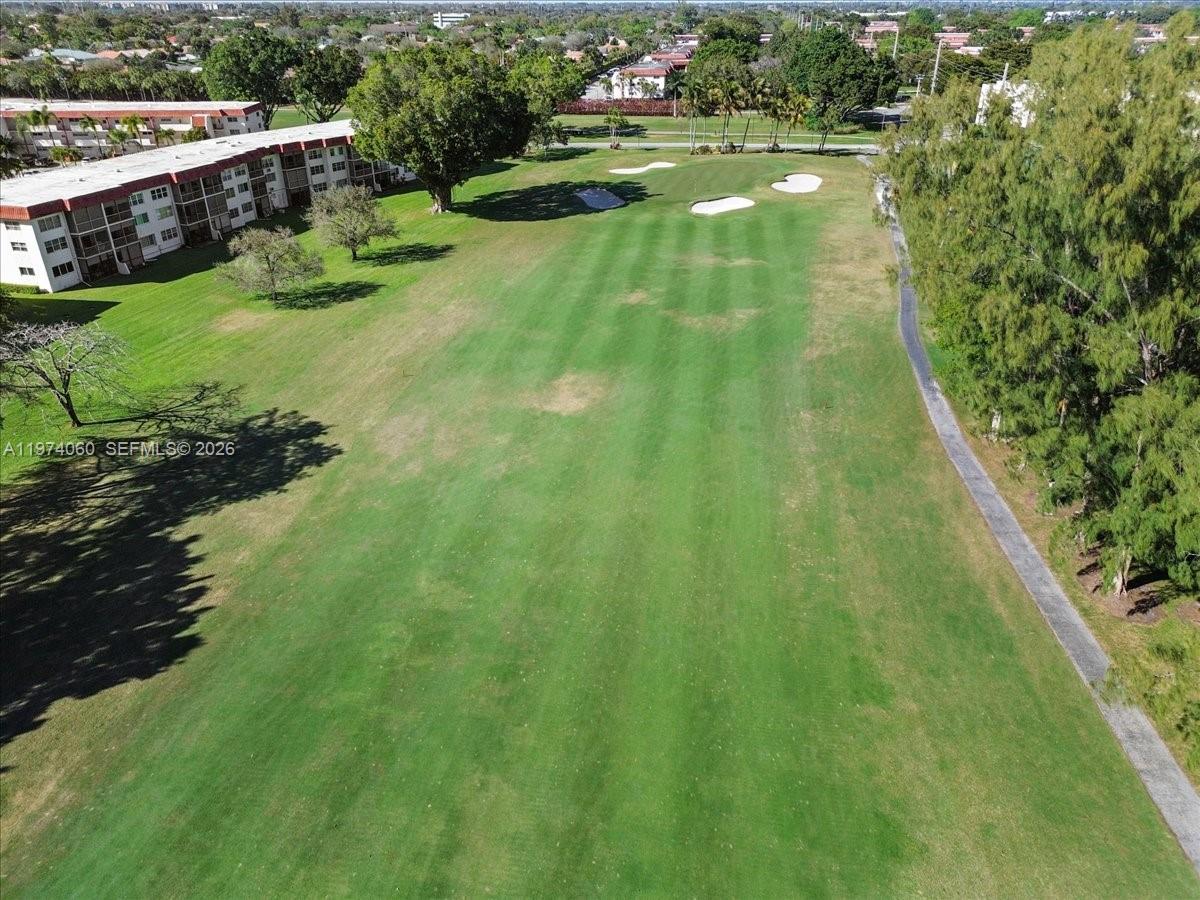 811 S Hollybrook Dr #208, Pembroke Pines FL 33025