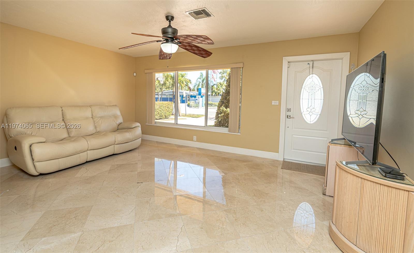 4600 SW 104th Ave, Miami FL 33165
