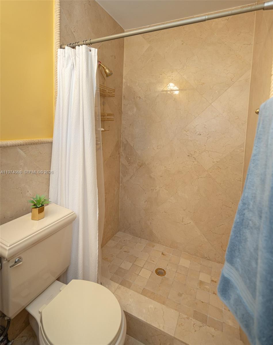 4600 SW 104th Ave, Miami FL 33165