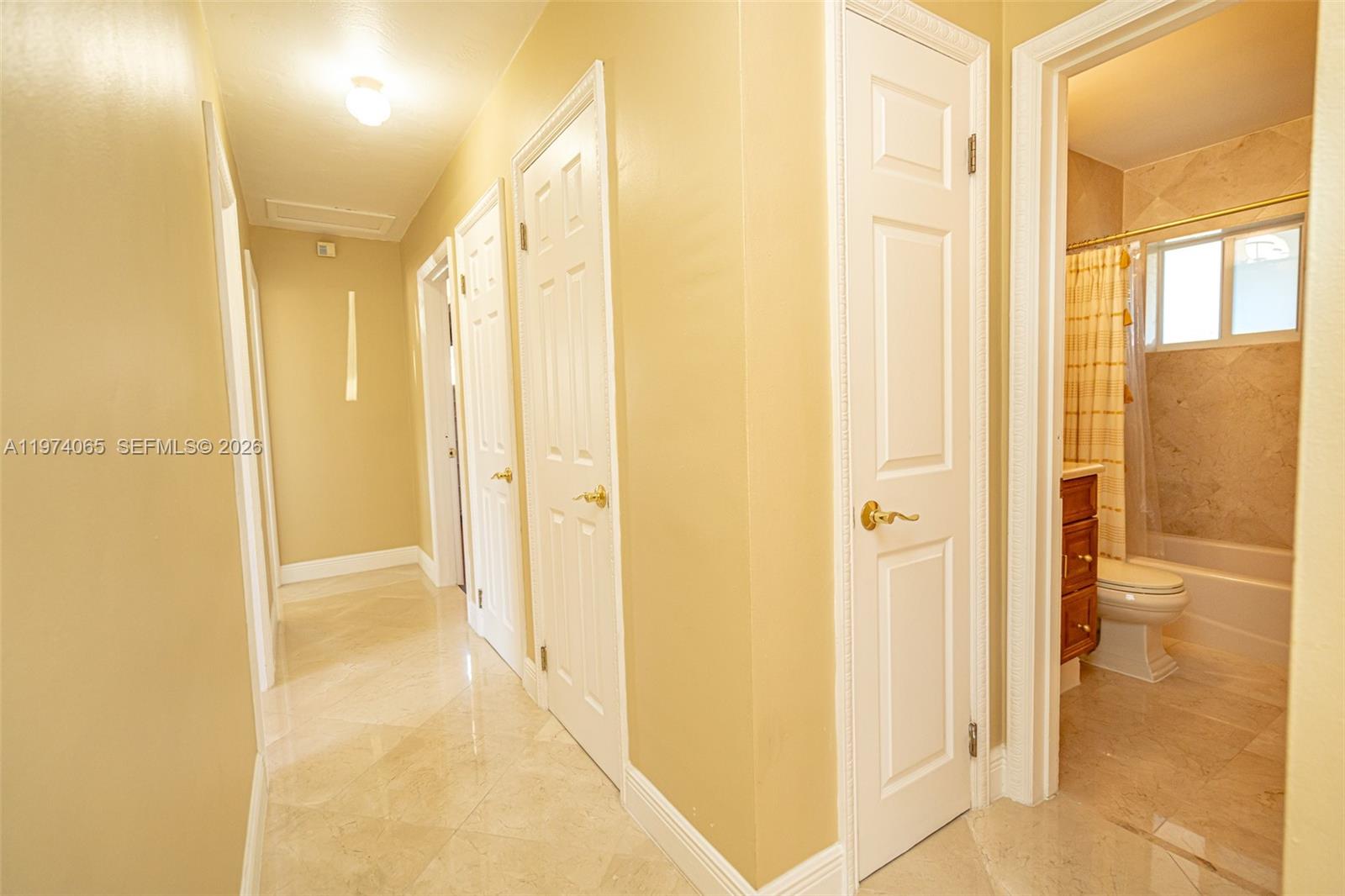 4600 SW 104th Ave, Miami FL 33165